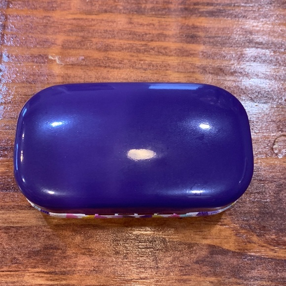 Brighton Mini Box Fashionista "THINK HAPPY BE HAPPY” Pill Box - Picture 4 of 16